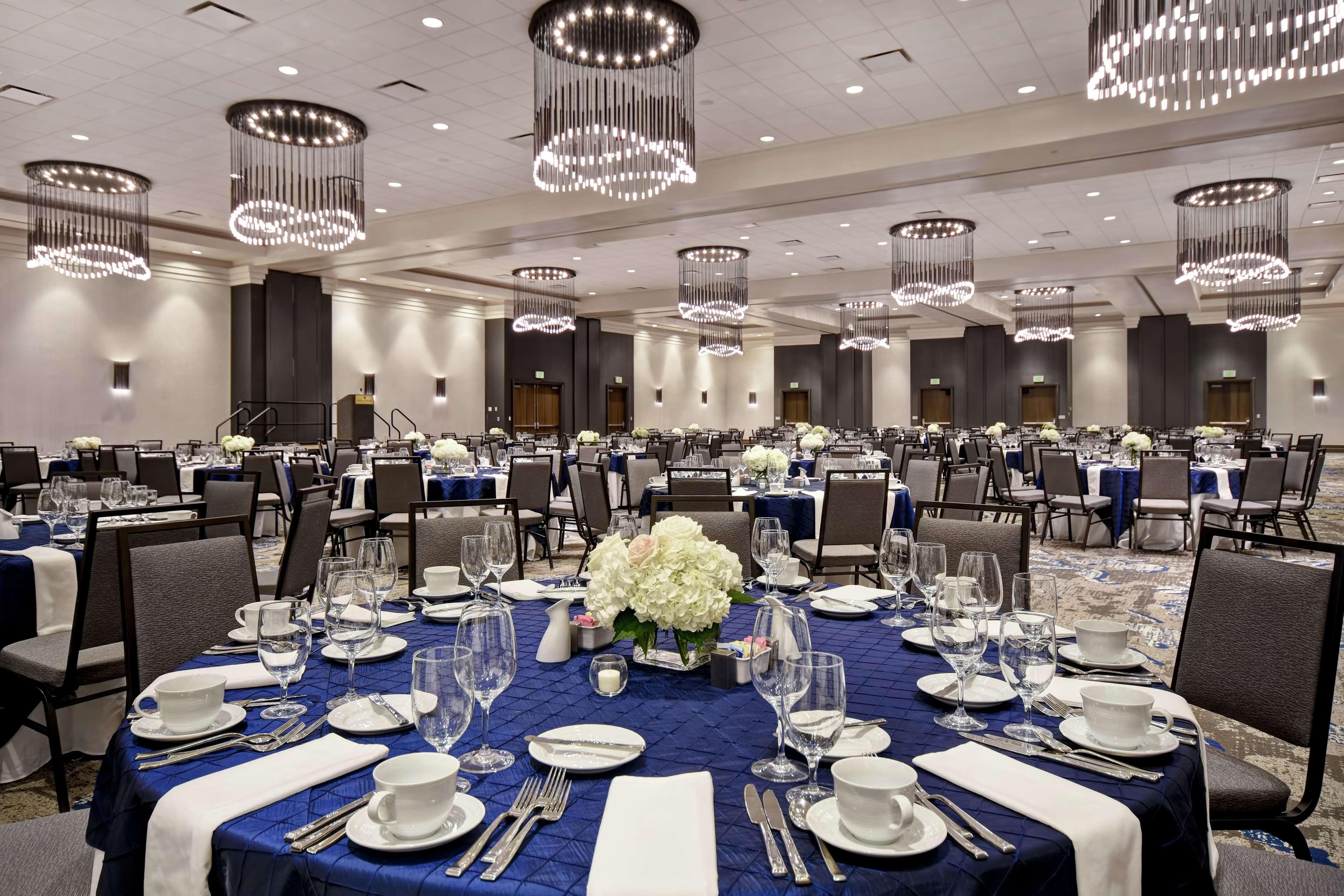Embassy Suites By Hilton Raleigh Durham Research Triangle Кэри Экстерьер фото