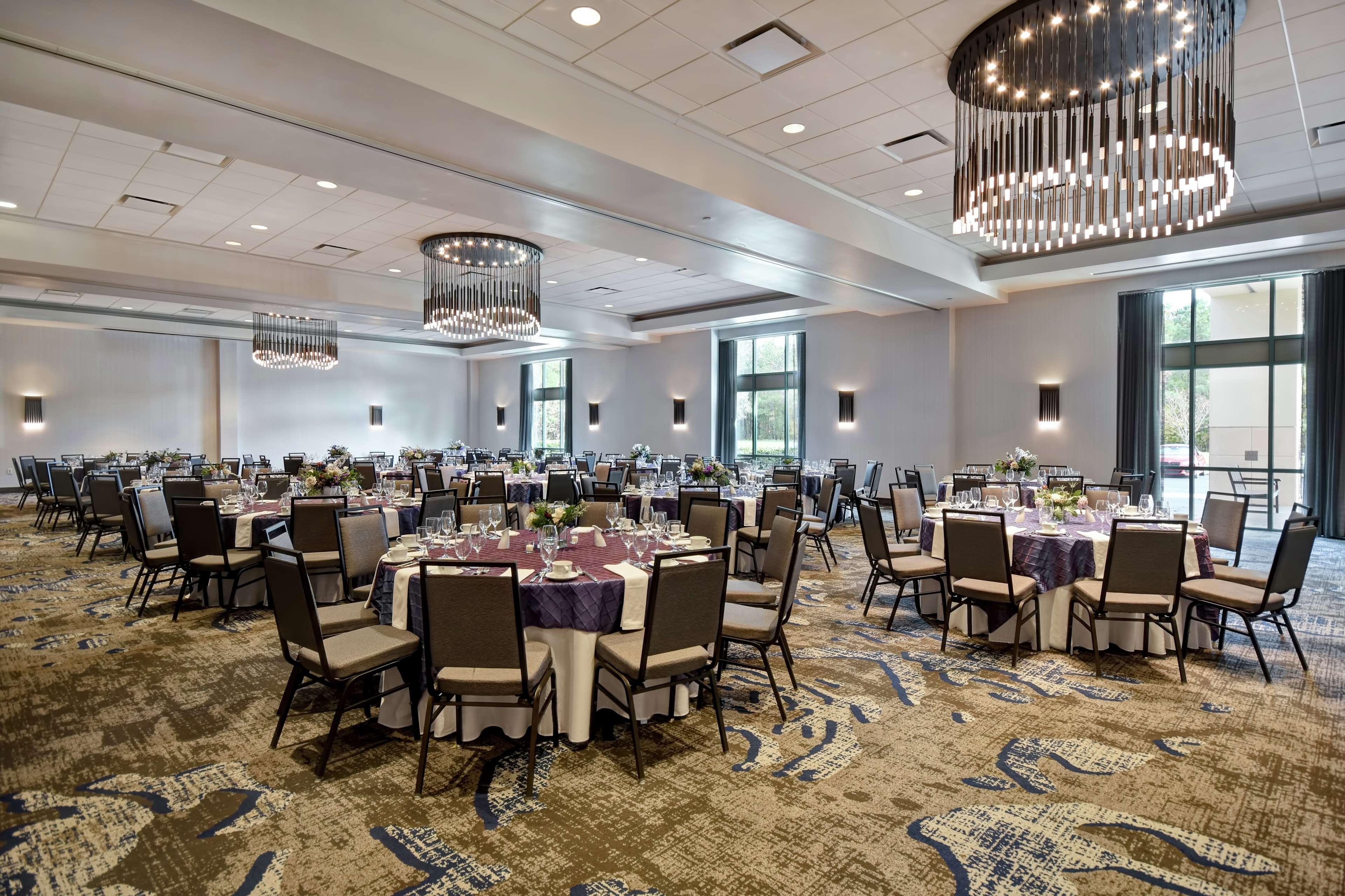 Embassy Suites By Hilton Raleigh Durham Research Triangle Кэри Экстерьер фото
