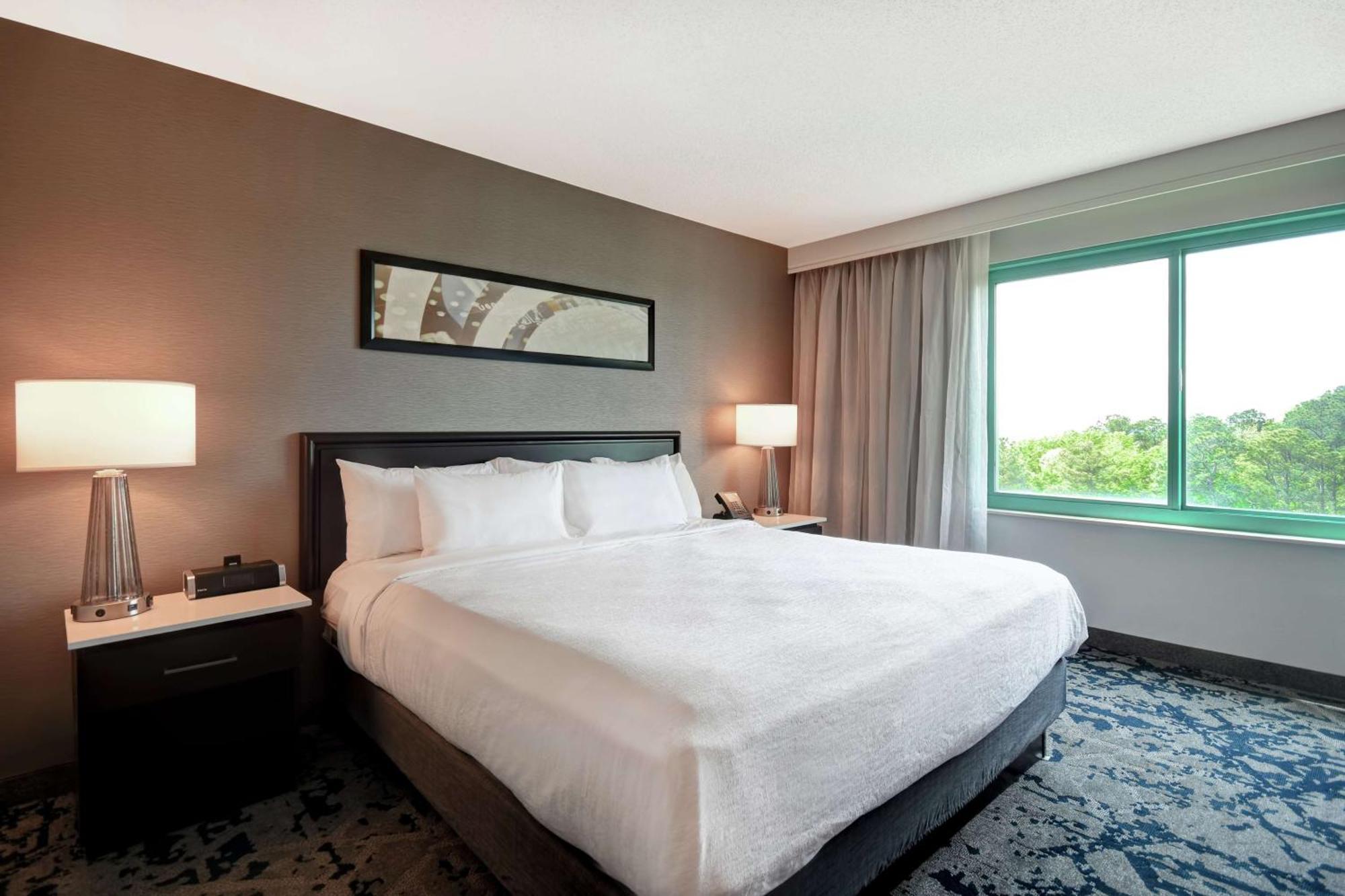 Embassy Suites By Hilton Raleigh Durham Research Triangle Кэри Экстерьер фото