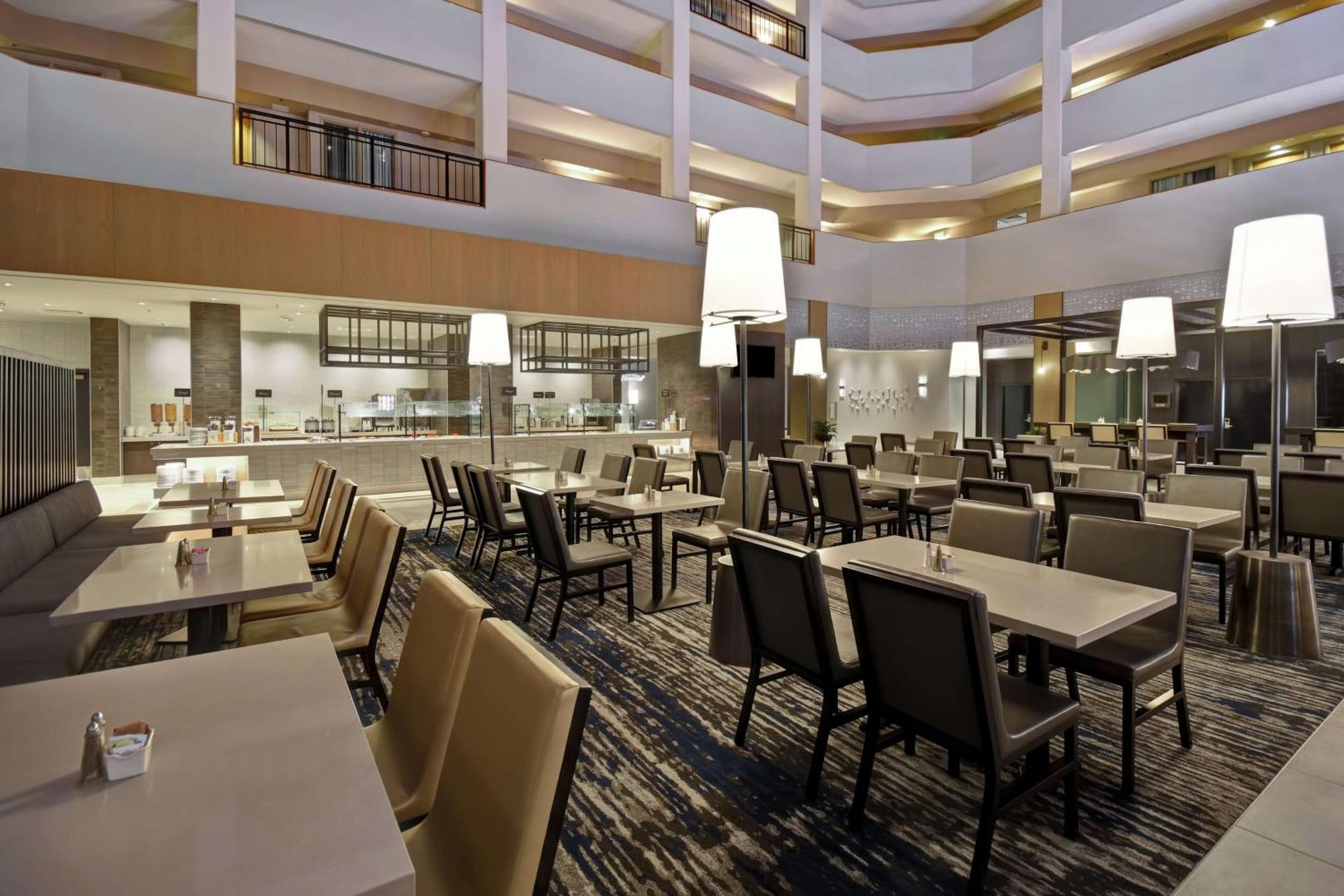 Embassy Suites By Hilton Raleigh Durham Research Triangle Кэри Экстерьер фото